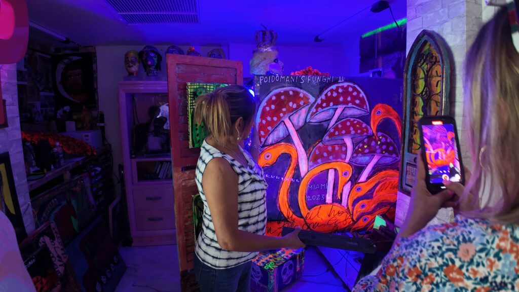 Funghis XIX by Humberto Poidomani under black light, acrylic on canvas with resin coating